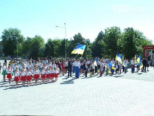 Приморці у вишиванках - кліп від закладу культури Приморськ..., фото-2 Приморці у вишиванках - кліп від закладу культури Приморської ОТГ, фото-2