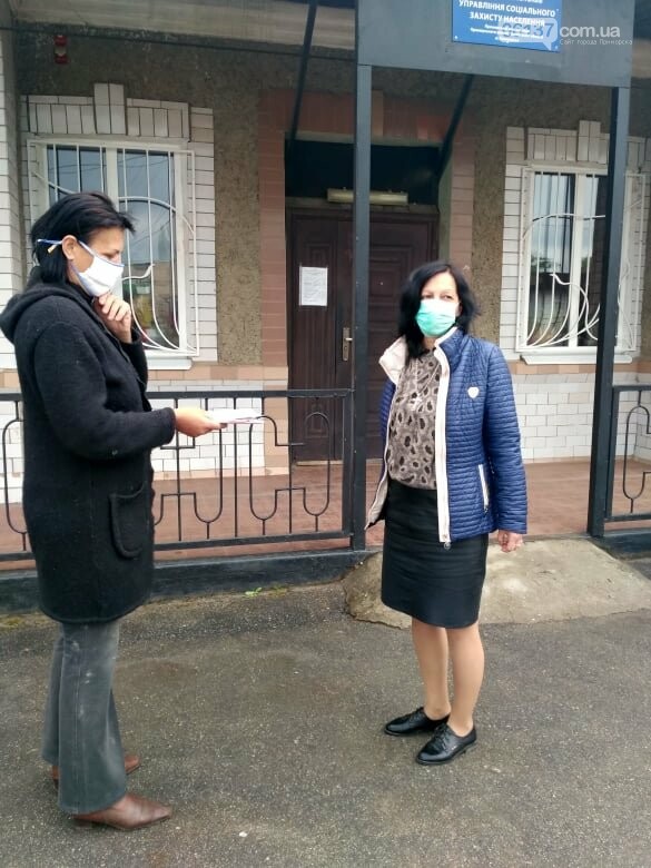 В Приморську провели акцію до Міжнародного дня пам'яті поме..., фото-4 В Приморську провели акцію до Міжнародного дня пам'яті померлих від СНІДу, фото-4