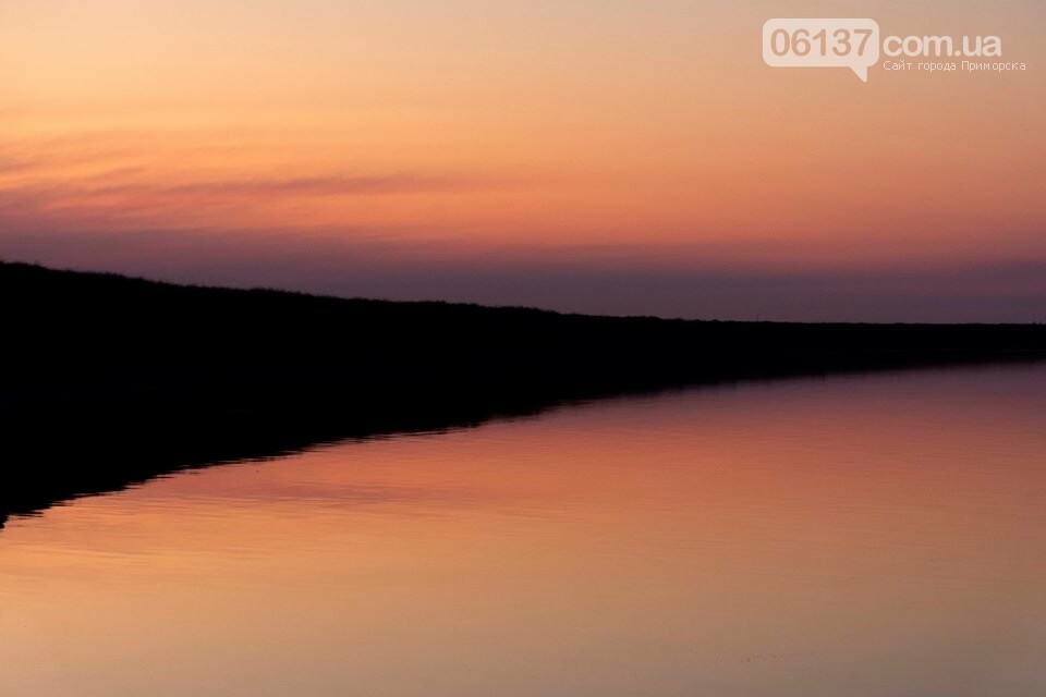 Запорожский фотограф сделал потрясающие снимки озера Сиваш..., фото-13 Запорожский фотограф сделал потрясающие снимки озера Сиваш и Арабатской стрелки. Фото , фото-13