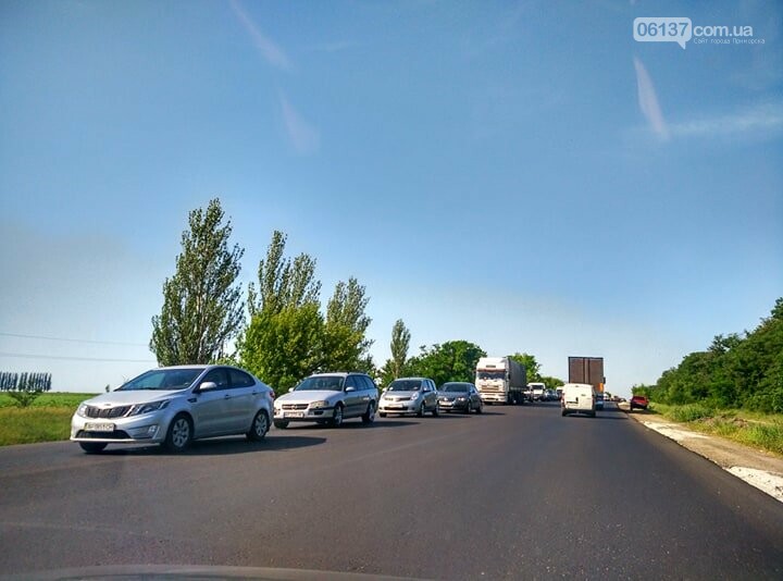 Пробки из-за ремонта на трассе Запорожской области: что про..., фото-1 Пробки из-за ремонта на трассе Запорожской области: что происходит сегодня. Фото, фото-1