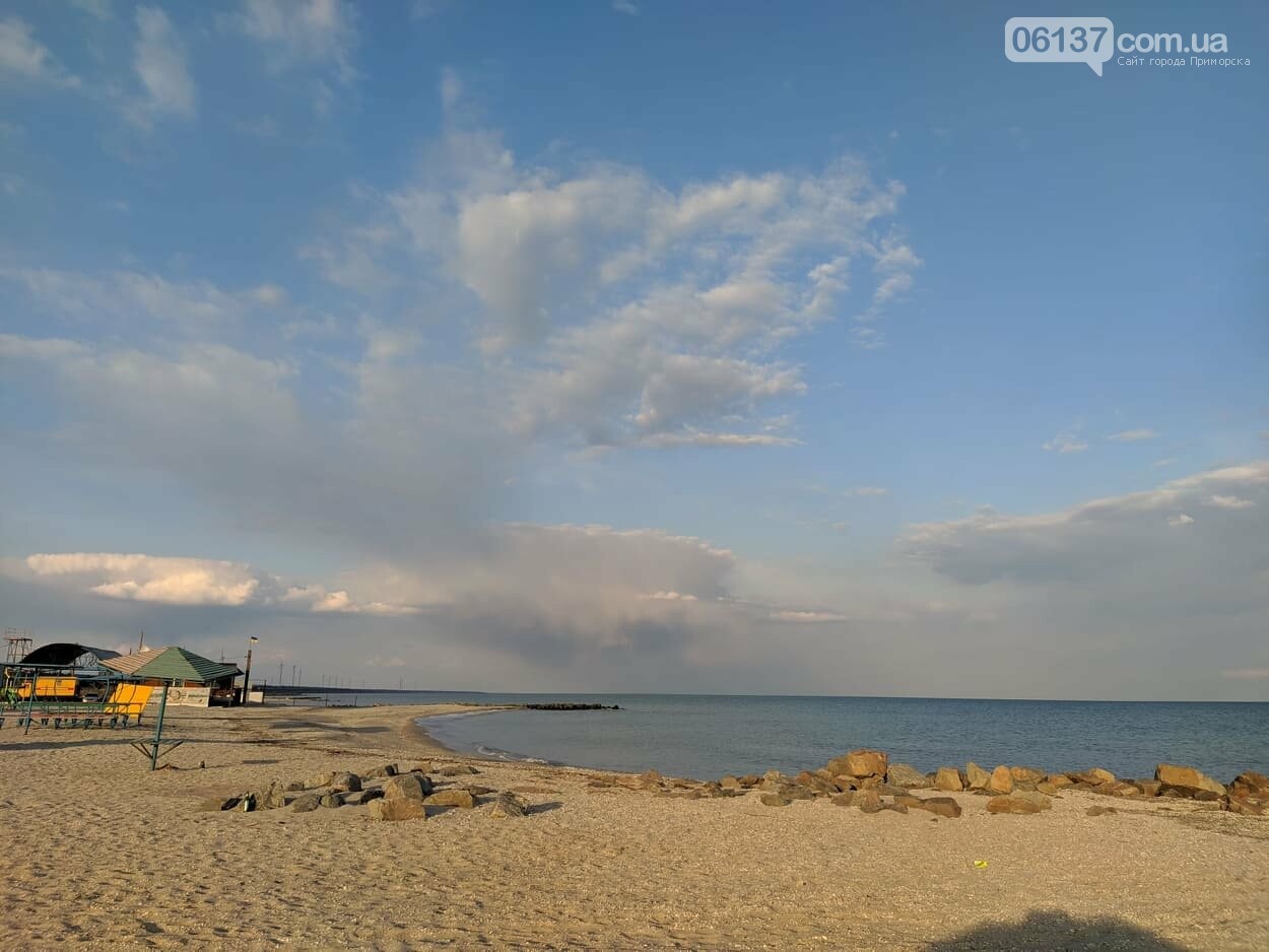 На запорожском курорте креативно решили вопрос с любителями..., фото-9 На запорожском курорте креативно решили вопрос с любителями помочиться на пляже. Фото/Видео , фото-9