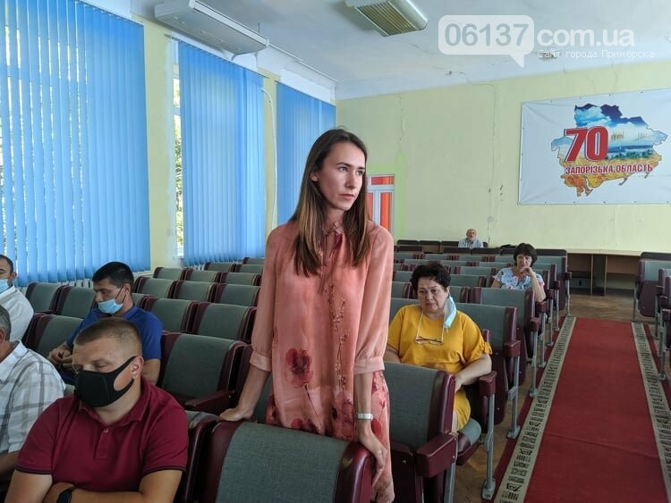 В Приморську провели сесію міської ради, фото-4 В Приморську провели сесію міської ради, фото-4