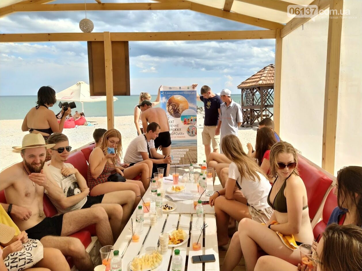 На курорті Запорізької області волонтери розказували про..., фото-3 На курорті Запорізької області волонтери розказували про безпечне поводження на воді , фото-3