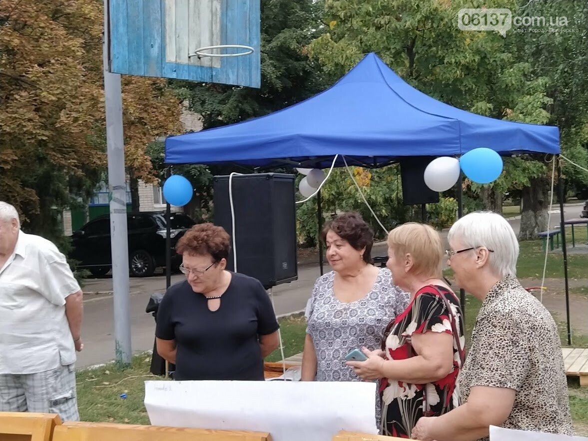 В Приморске "Соседи-2010" весело и дружно отмечали юбилей, фото-3 В Приморске "Соседи-2010" весело и дружно отмечали юбилей, фото-3