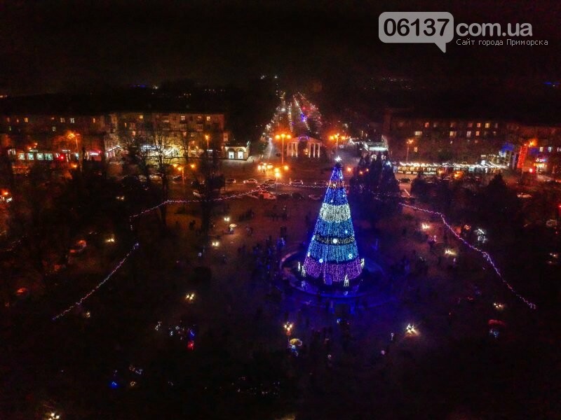 Новогоднее Запорожье показали с высоты птичьего полета. Фото, фото-2 Новогоднее Запорожье показали с высоты птичьего полета. Фото, фото-2