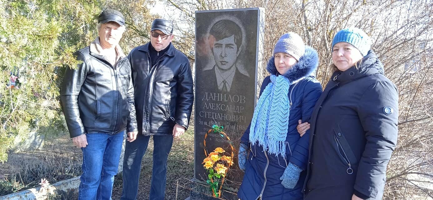 Сегодня жители Приморска чтут память погибших земляков в Аф..., фото-4 Сегодня жители Приморска чтут память погибших земляков в Афганской войне, фото-4