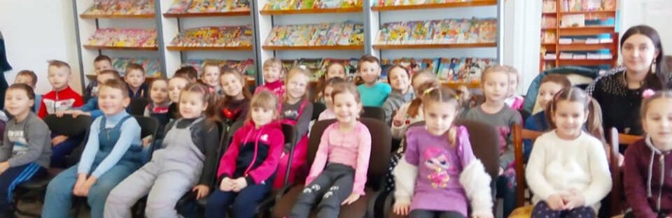 Приморські малюки познають що таке творча бібліотечна атмосфера Приморські малюки познають що таке творча бібліотечна атмосфера