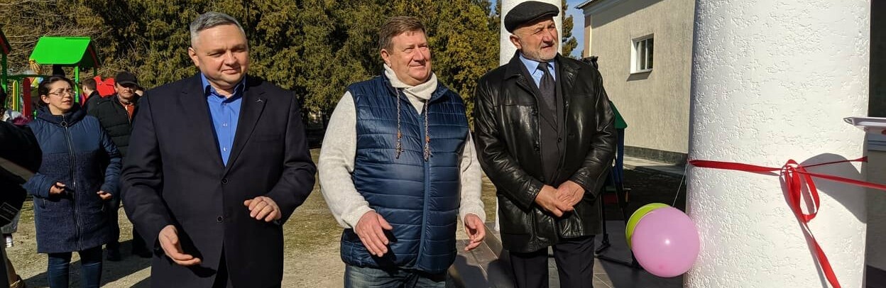 В с.Райнівка Приморського району урочисто відкрили відремонтований... В с.Райнівка Приморського району урочисто відкрили відремонтований будинок культури, Наталья Лякишева