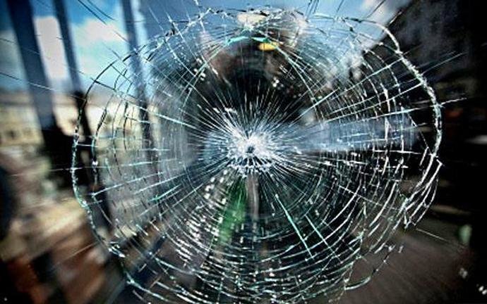 Стрельба автомобилиста в Запорожье: дочь пострадавших пенсионеров р... Стрельба автомобилиста в Запорожье: дочь пострадавших пенсионеров рассказывает, как все было. Видео , Ева Миронова