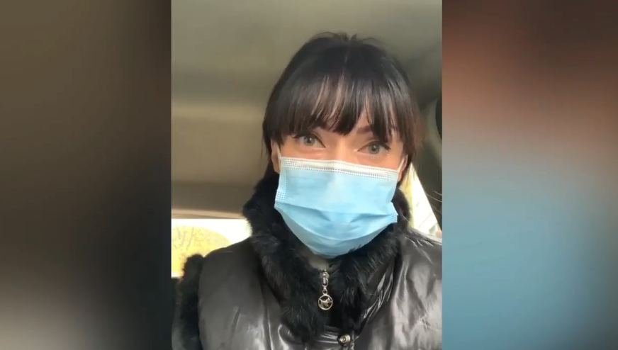 Запорожская журналистка рассказала, как ухаживает за заболевшими ко... Запорожская журналистка рассказала, как ухаживает за заболевшими коронавирусом родителями. Видео , Ева Миронова