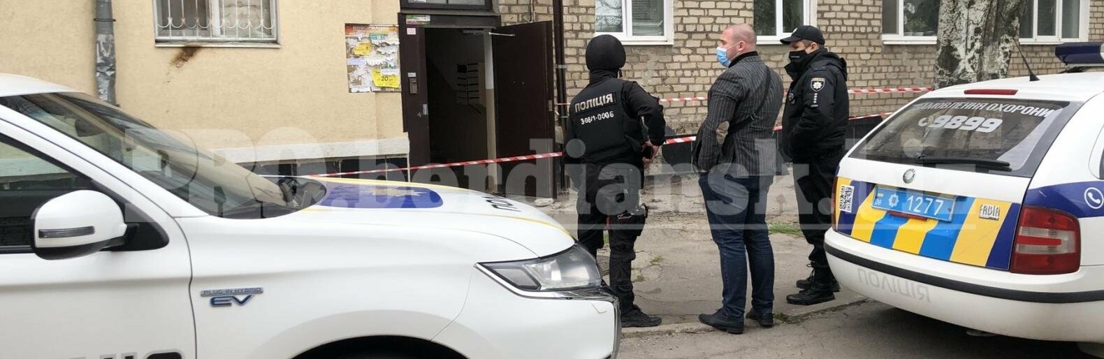 В Бердянской многоэтажке возле Прокуратуры пытались взорвать гранат... В Бердянской многоэтажке возле Прокуратуры пытались взорвать гранату, Наталья Лякишева